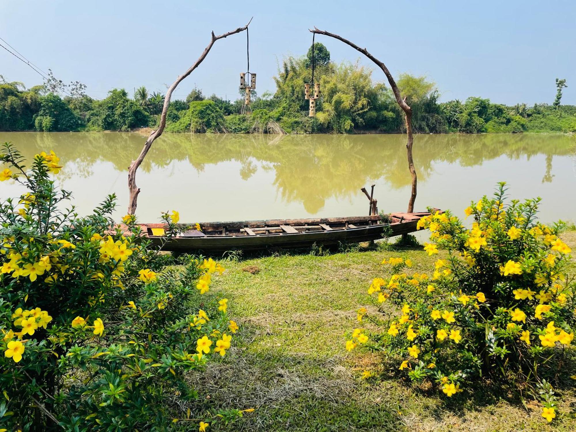 Cat Tien Riverside Экстерьер фото