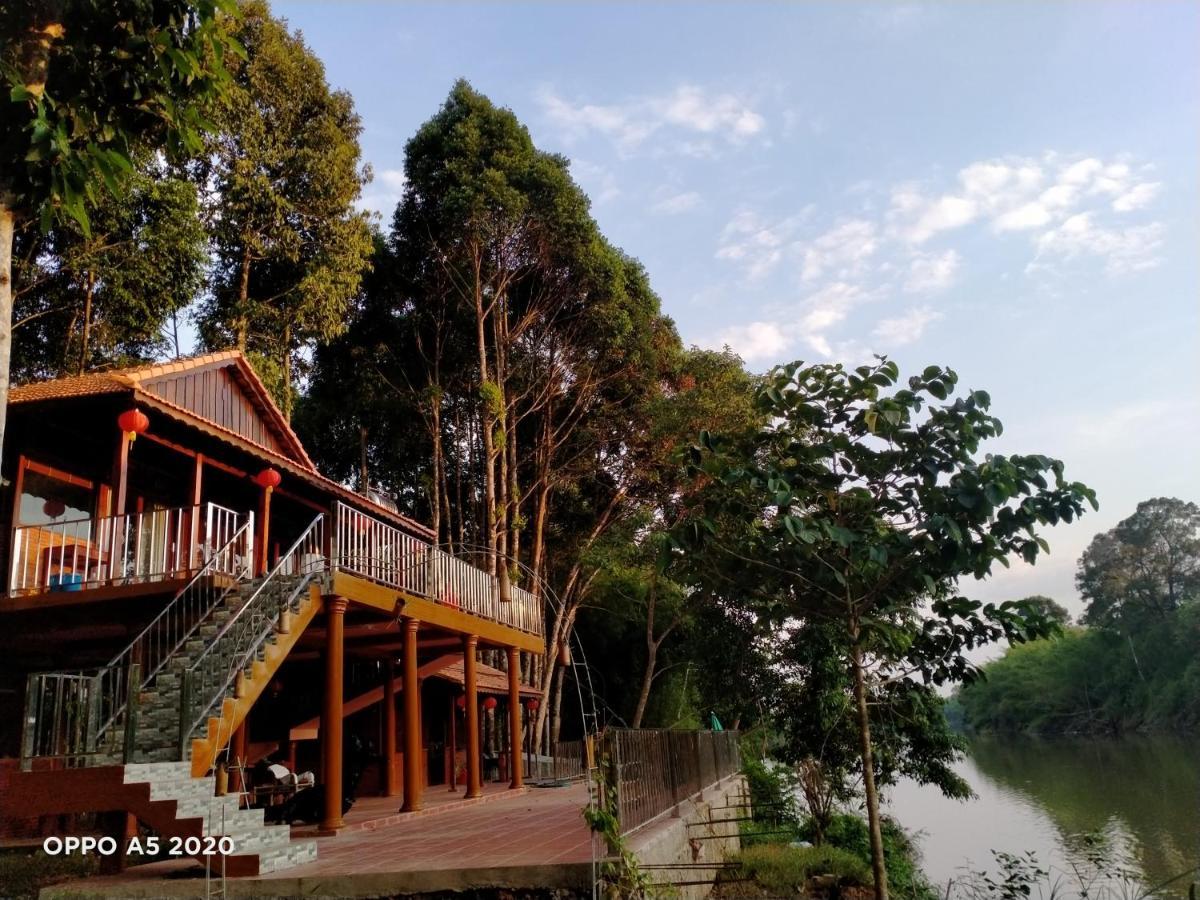 Cat Tien Riverside Экстерьер фото